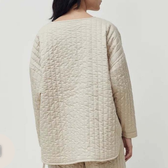 Deiji Studios The Curved Quilt Jacket in Fawn - Picture 3 of 13